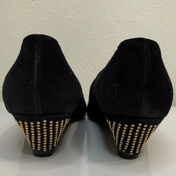 Vintage Escada Black Suede Studded Low-Heel Pumps Size 6.5 VGUC - Picture 4 of 6